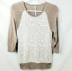 Leo&Nicole Small Tan & White Short Sleeve Sweater